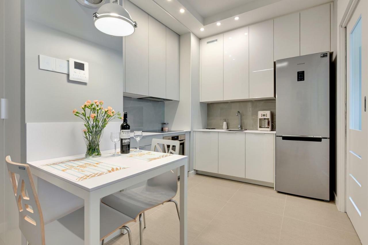 Luxury Voyage Apartments + Extra Bikes Гданск Екстериор снимка