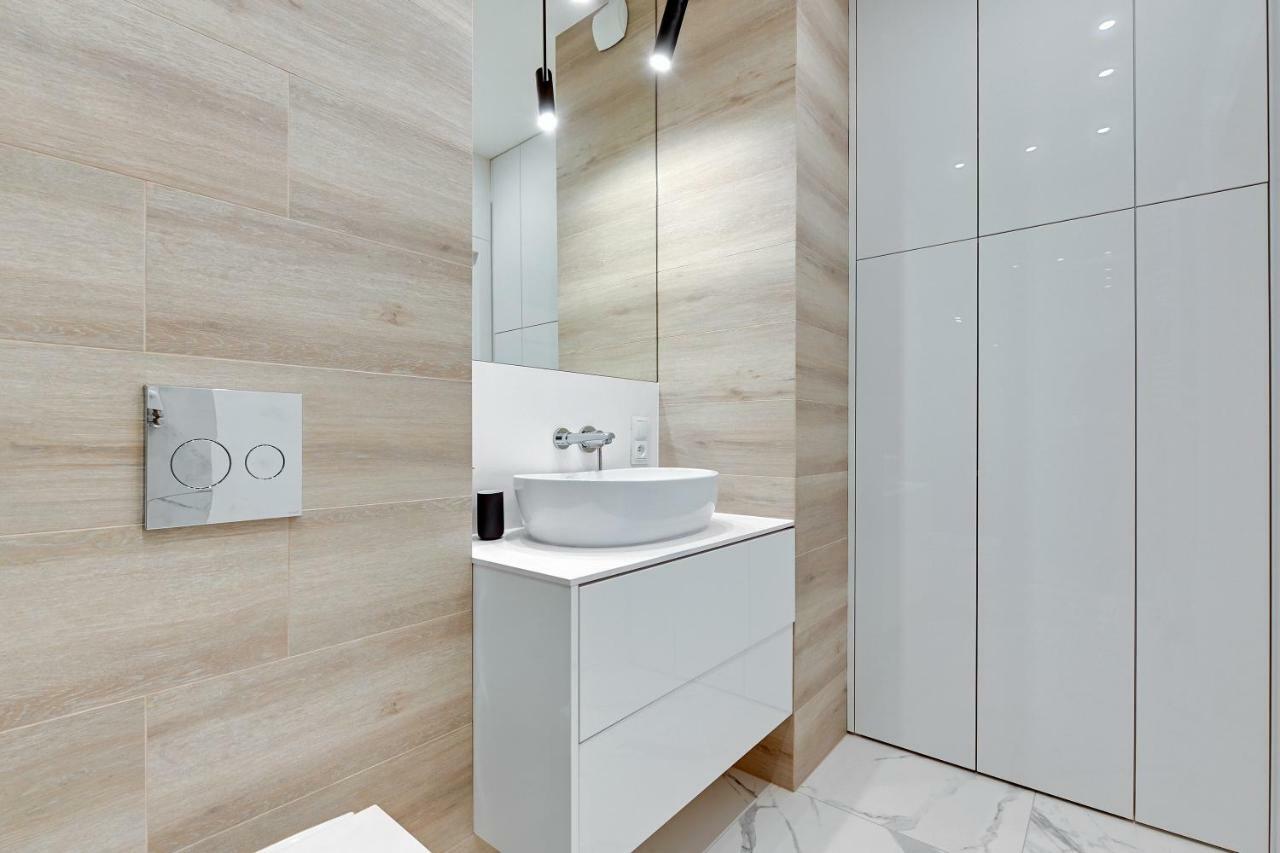 Luxury Voyage Apartments + Extra Bikes Гданск Екстериор снимка